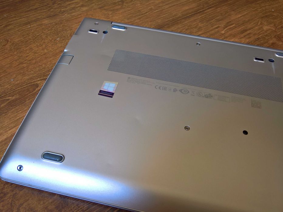14" HP EliteBook 840 G5, i5-8350U, 16GB DDR4, 256GB NVMe, лицензиран Windows