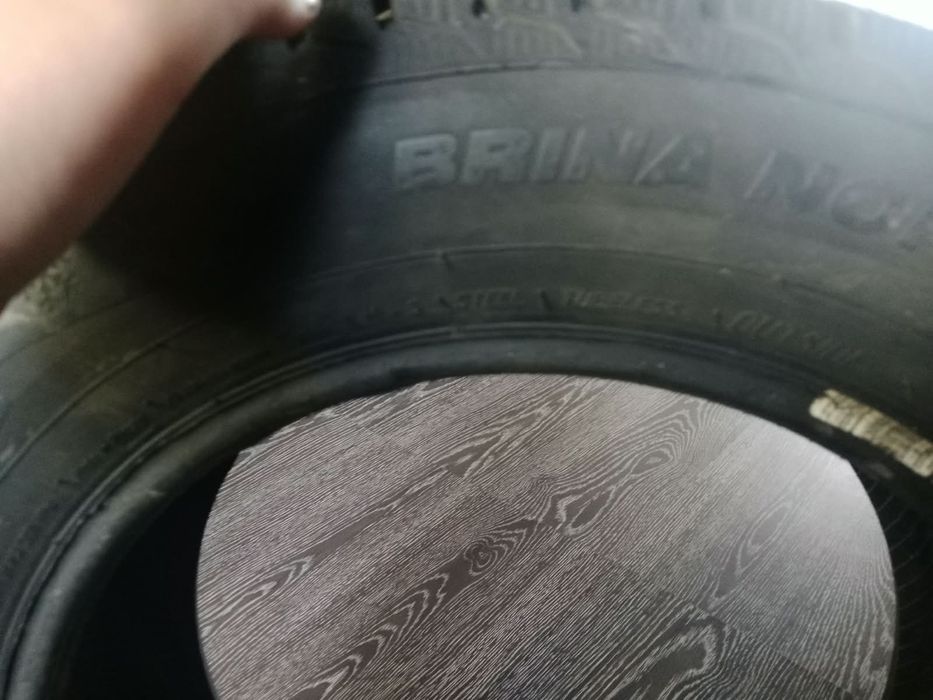 Продам шина с щипами