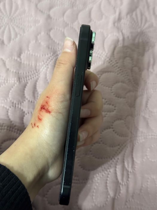 iphone 15. 128гб. 85%акб