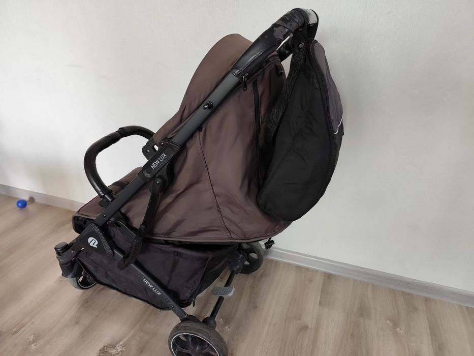 Продам коляску, прогулочная