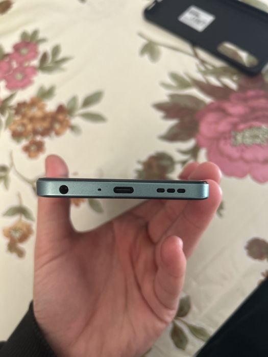 oppo a5 в отличном состояние