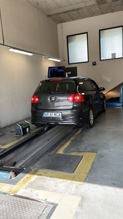Volkswagen Golf V