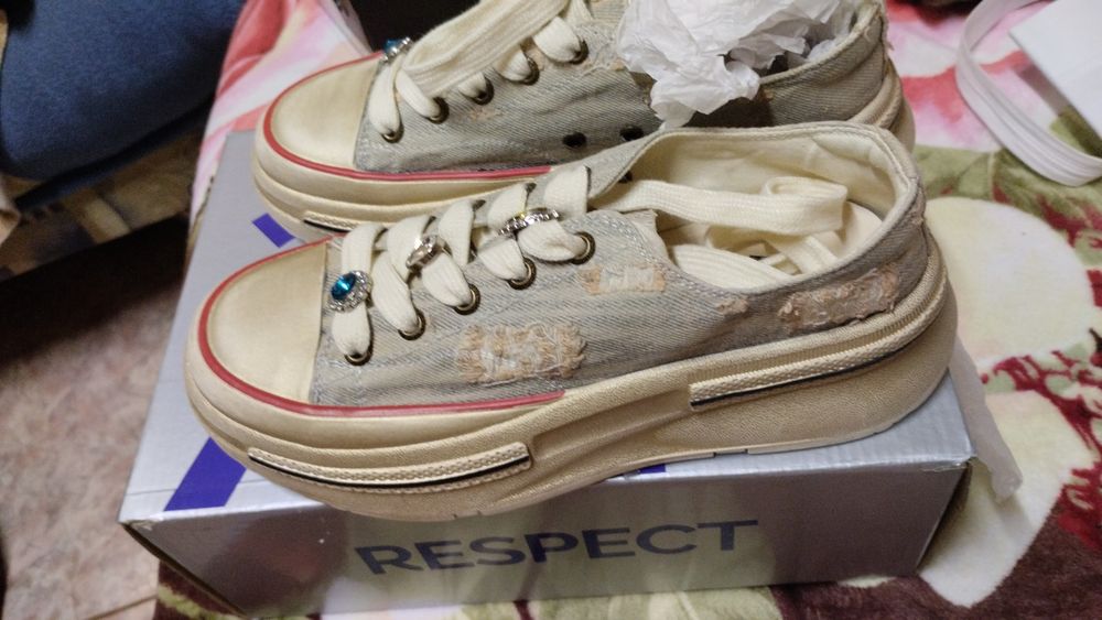 Продам обувь 38 размер,полномеры.