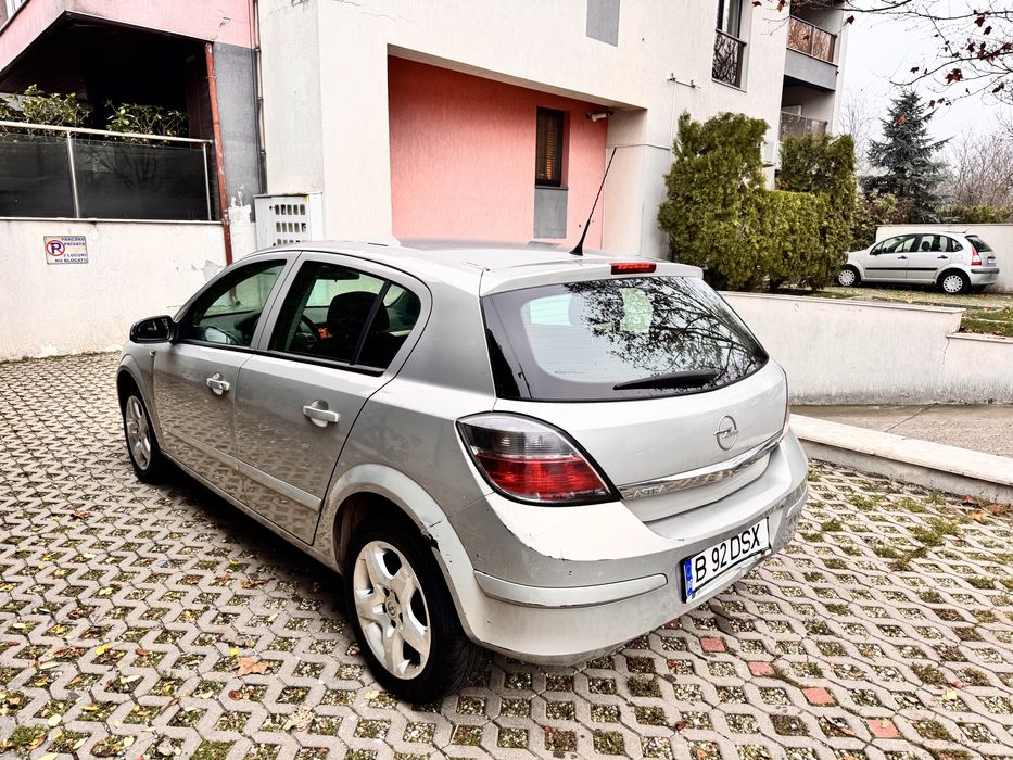 Opel Astra H 1.6 Benzină Euro 4, 120.000 km, Primul proprietar
