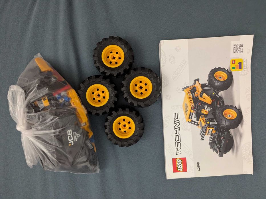 Лего техник 42199 Джип/Бъги Monster Jam