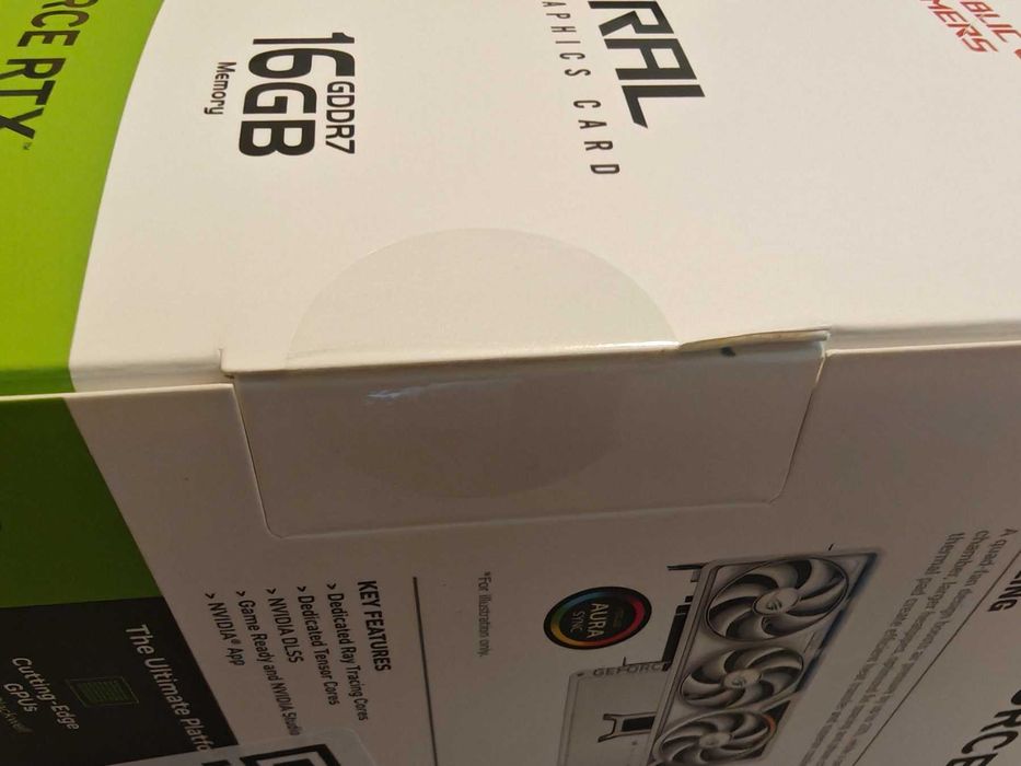 НОВА ! Видео Карта ASUS ROG Astral GeForce RTX™ 5080 OC WHITE, 16GB GDDR7
