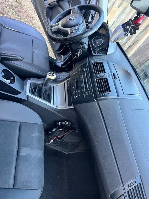 Vând BMW x3 2006