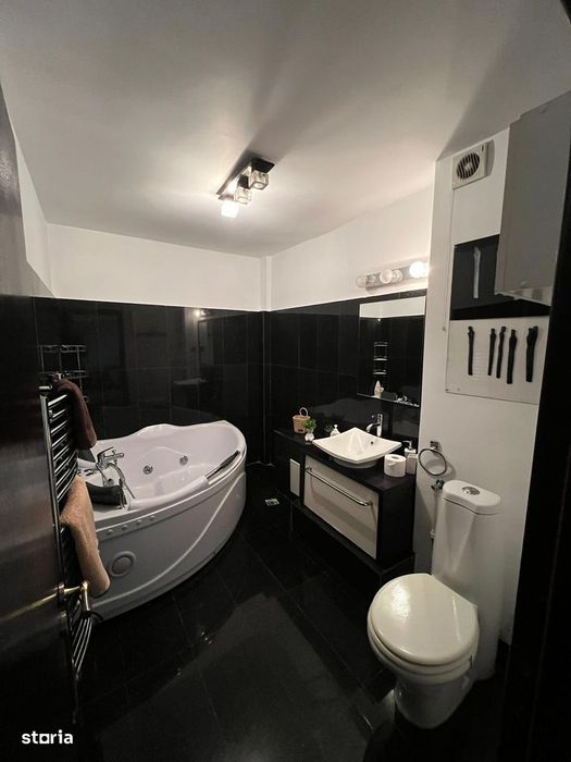 Apartament 2 camere de închiriat, ultracentral, Pitesti
