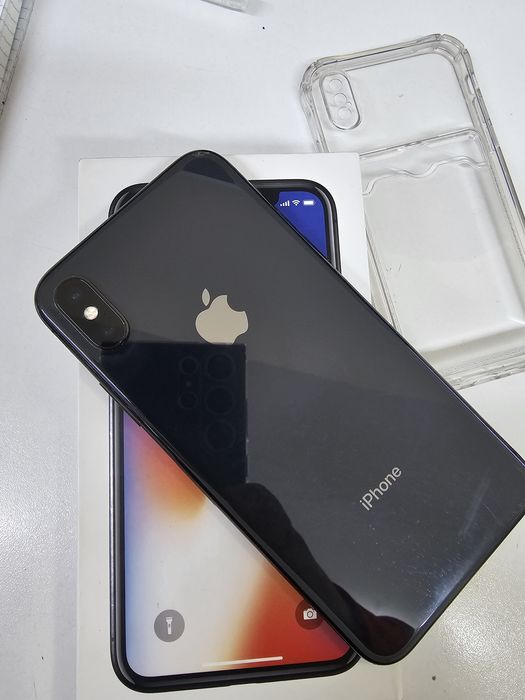 iPhone X 64gb продам