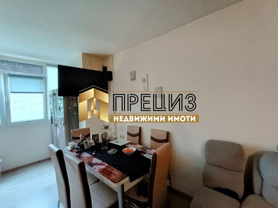 Продажба 3-стаен гр. Шумен - Тракия 68m²