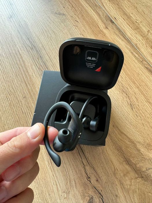 Vand casti  Apple Powerbeats Pro byDr Dre Impecabile