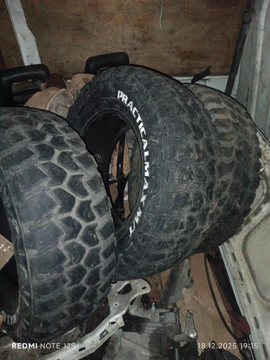Продаю шины 245\75\16