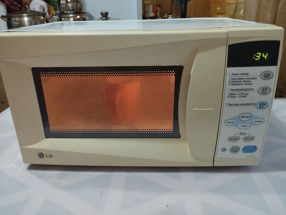 Микроволновка LG рабочая