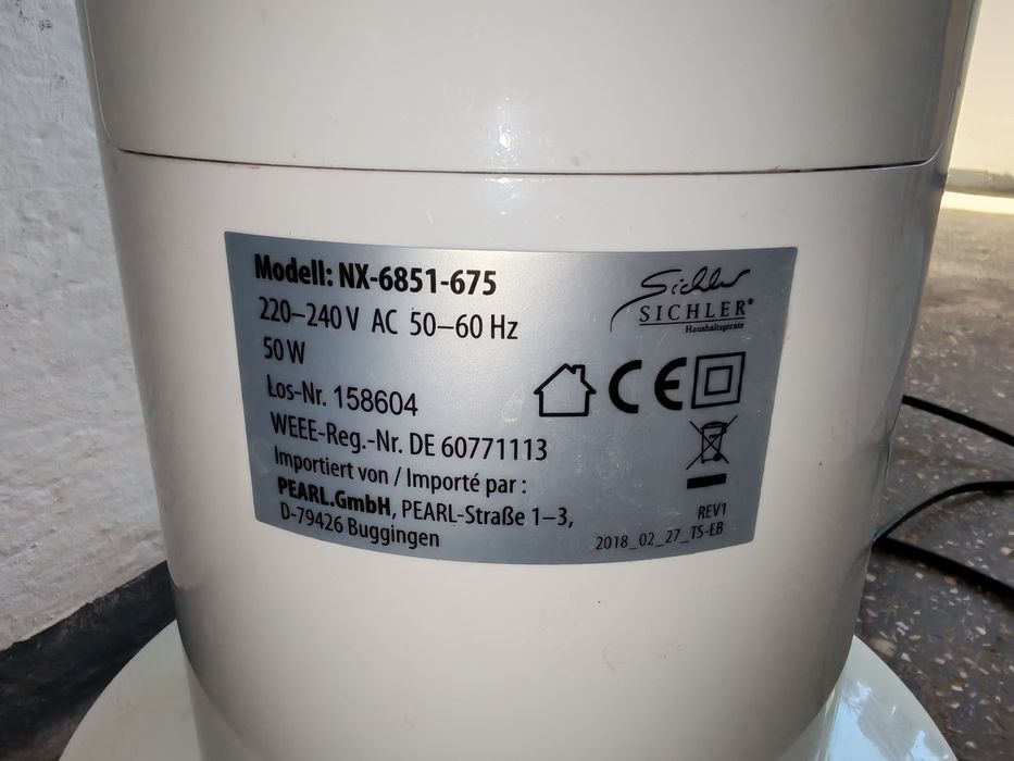 Ventilator oscilant tip turn cu apa