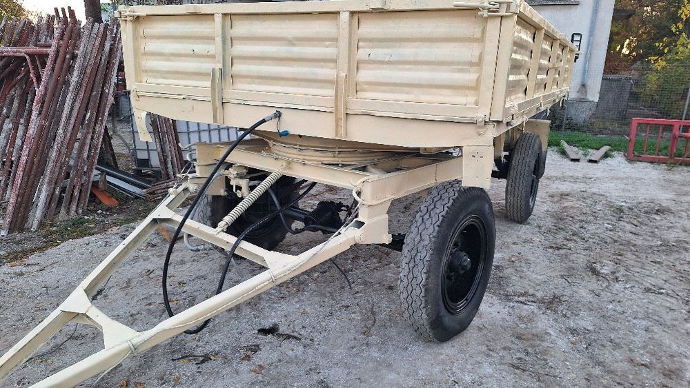 Ремарке за трактор