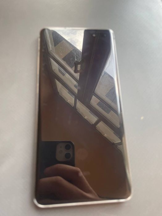 Samsung s10 5g 256/8