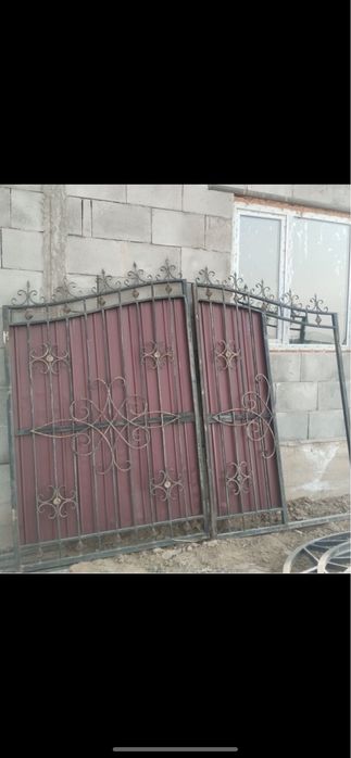 Ворта железные крваные