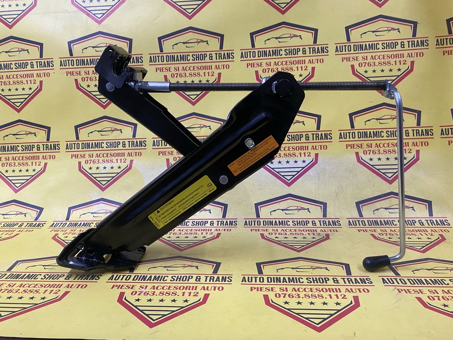 Cric auto original neutilizat OEM Audi Q5 8R  compatibil si cu : Vw Touareg 7LA 7L6 Audi Q7 4L