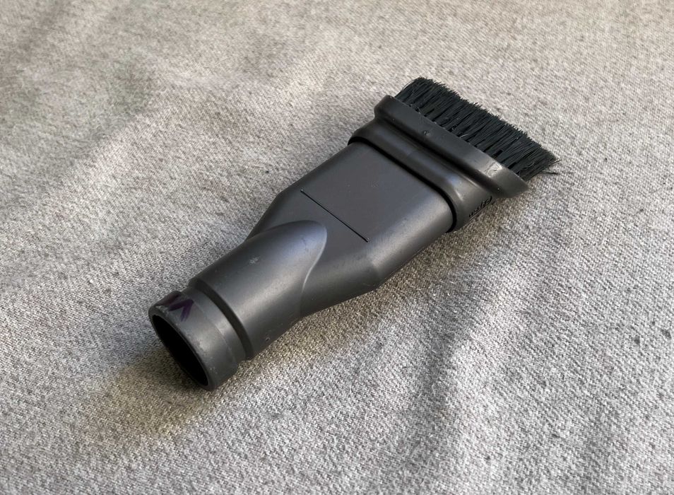 Perie cu functie dubla pentru Dyson V6 originala