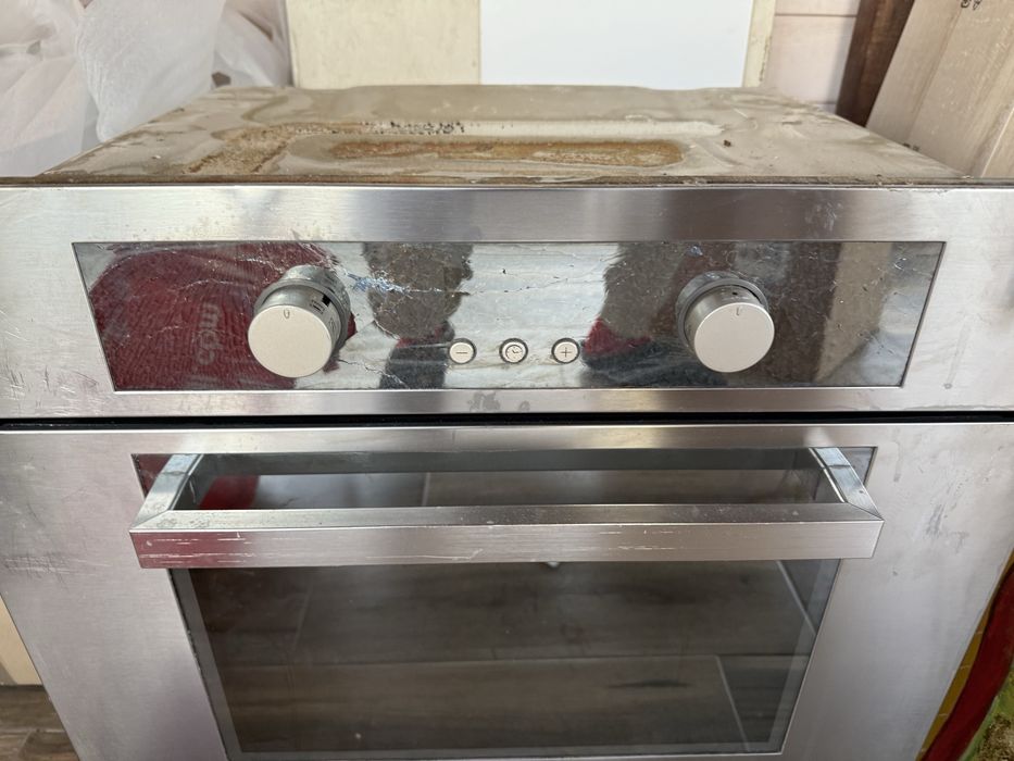 Фурна за вграждане и котлони Hotpoint Ariston