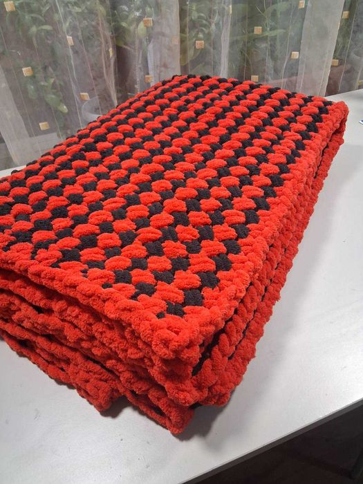 Ръчно плетено одеяло