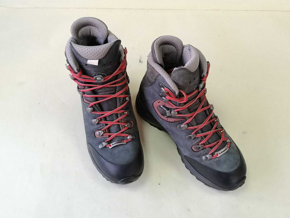 Bocanci piele ghete munte dama 37 38 LOWA Goretex - Impermeab Ca NOI