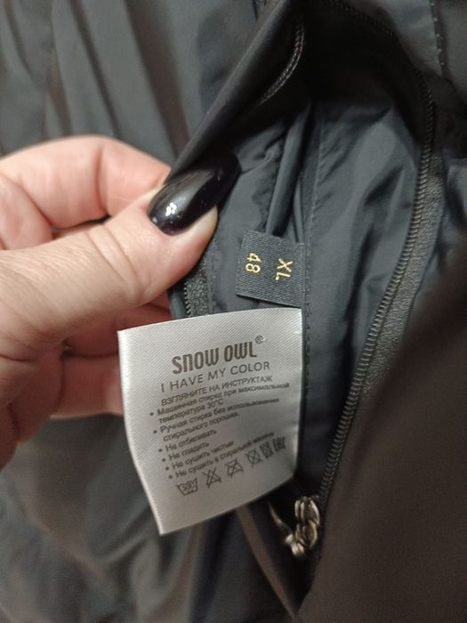 Продам женский пуховик.