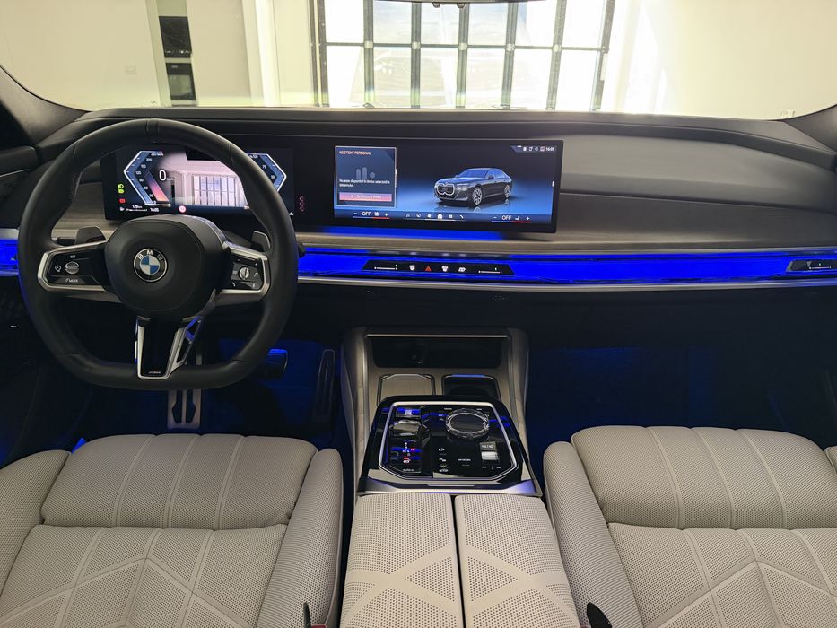 BMW 740 LD M PAKET PRO 2024 Indivdiual Sky-Lounge Uși-Electrice Swarovski Grila iluminată Primul Propietar