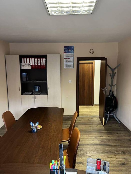 Офис, под наем, жк Възраждане