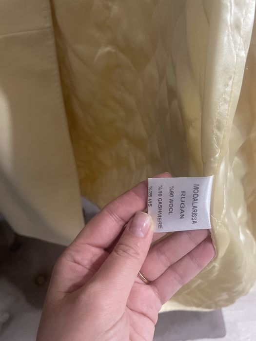 Продам пальто демисезонное