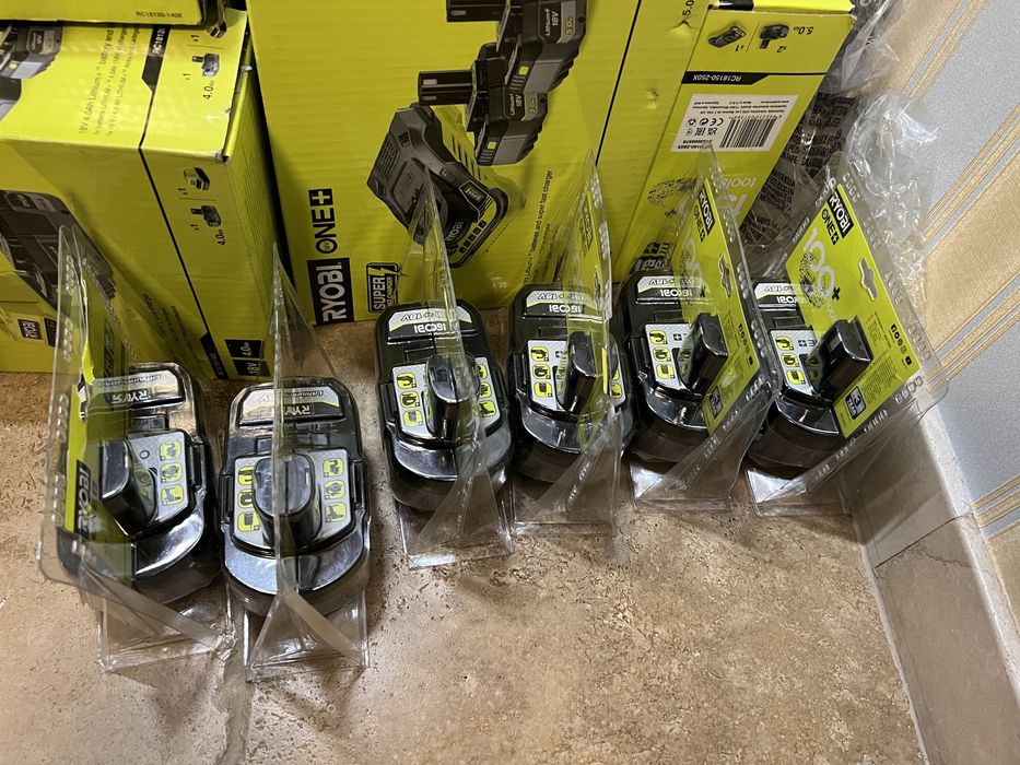 Ryobi -2024  acumulator 4 Ah- 18V Ryobi