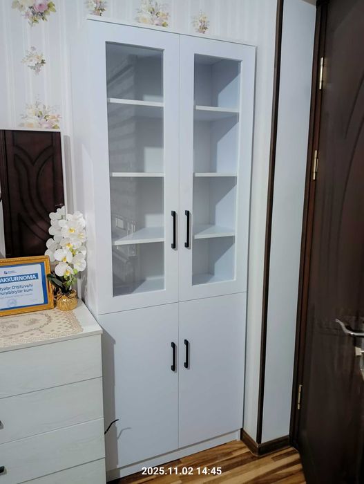 ЦЕНА 137$. Шкаф универсальный 200Х75Х37СМ.