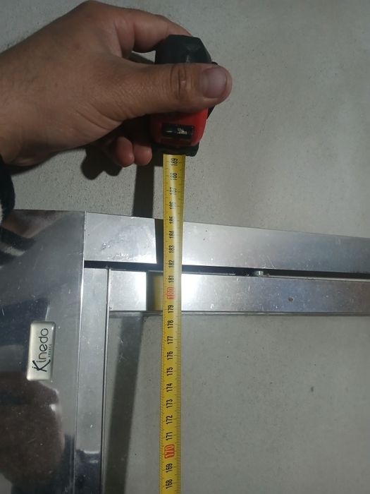 REDUCERE ! Usa de sticla batanta