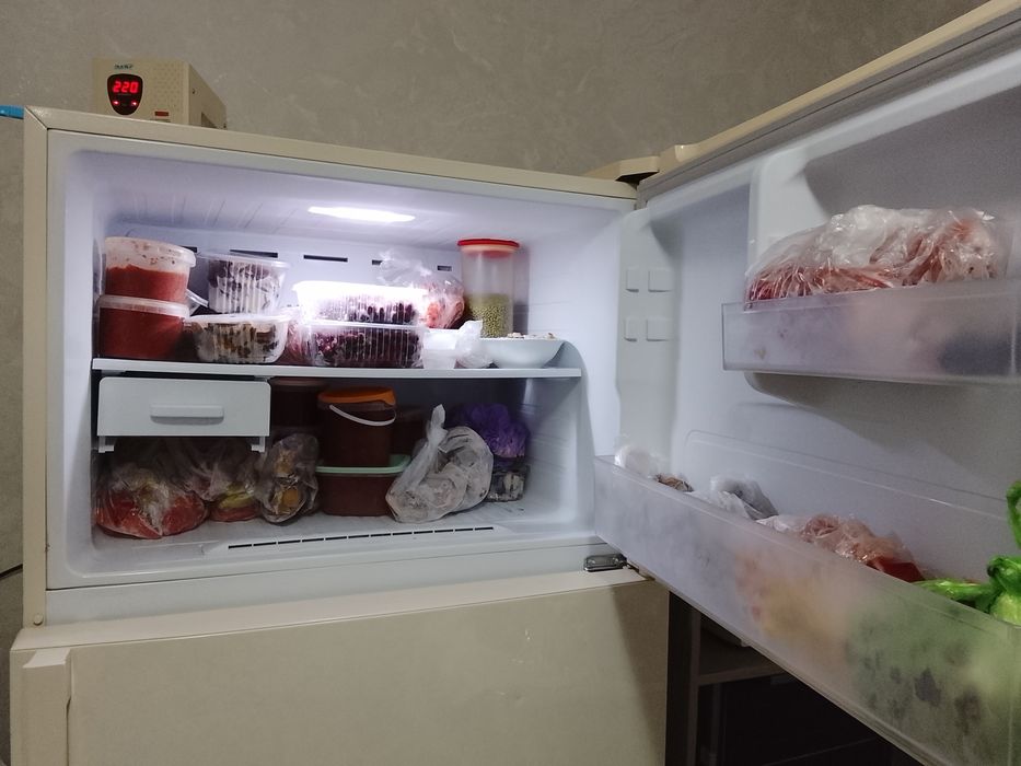 Продам холодильник! Срочно! Шымкент