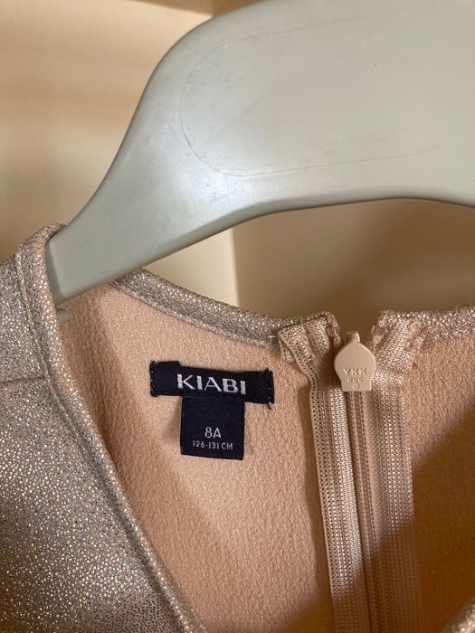 Рокля с пайети Kiabi 8 г