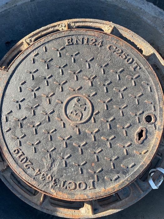 Люк.            .