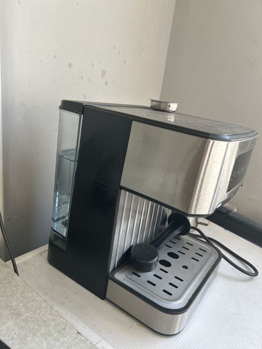 Кофемашина рожковая, со стимером