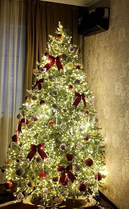 Archalar va yangi yil oformleniya