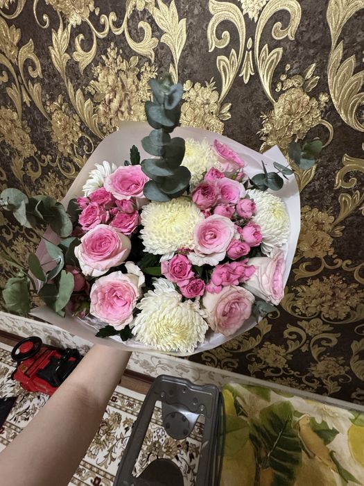 Свежий гул , түнде келген .6000.