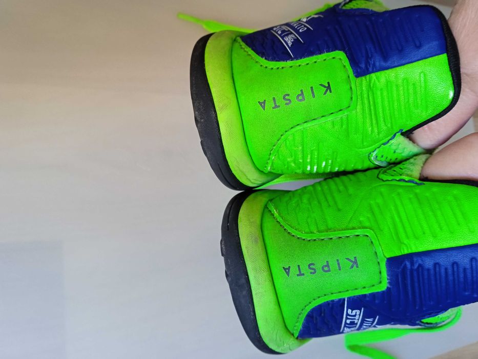 Обувки Маратонки детски 35,5 разм. стелка 23 см