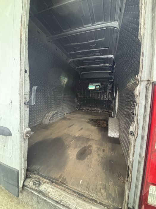 45 е Товарен МАКСИ БУС МИКРОБУС ПОД НАЕМ КЛИМТИК София 45 е.  / 24 ч