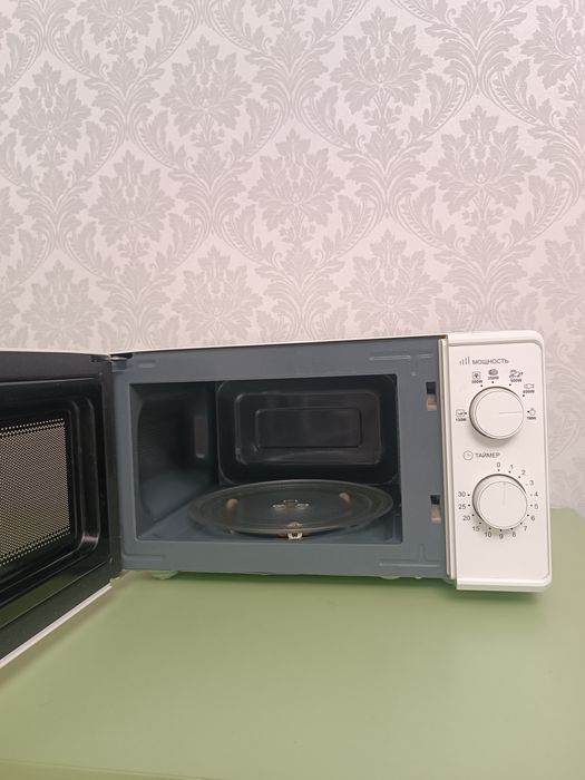 Микроволновка MAGNA