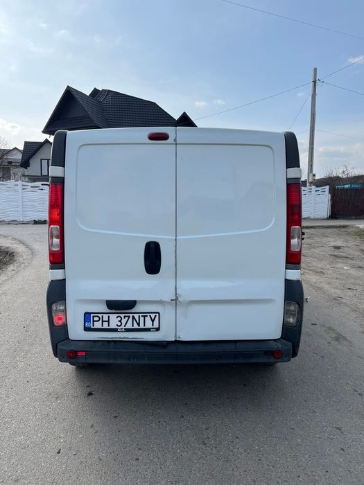 Se vinde Renault trafic 2008 2.0diesel 115Cp