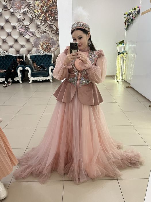 Продам ооочень красивое платье