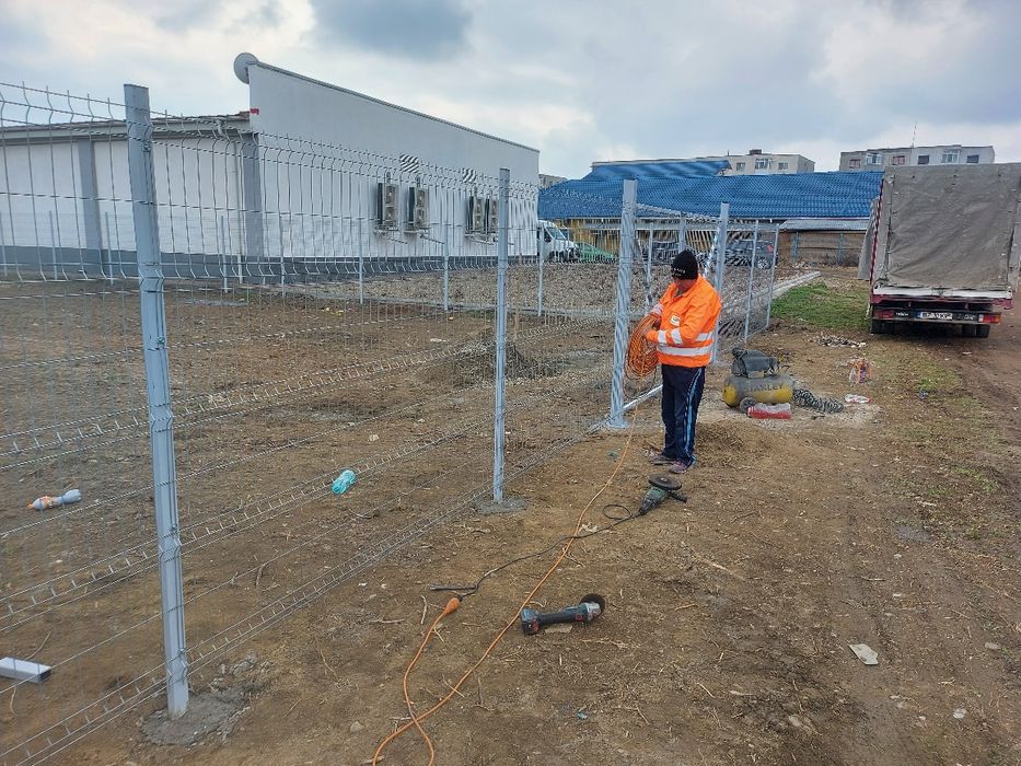 ***IEFTIN***Gard imprejmuire/panou bordurat/plasa