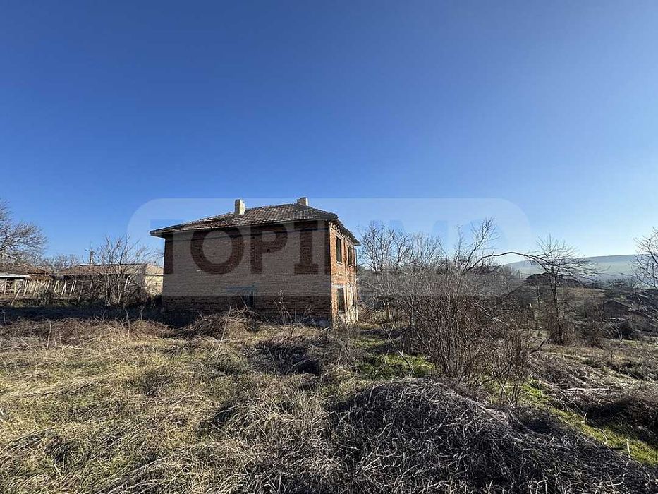 Продава се Къща в с. Кацелово, Област Русе - 120 кв.м за 100 €/кв.м - Снимка #2