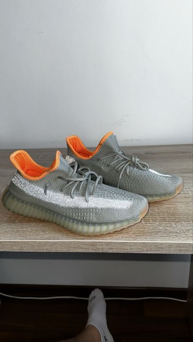 Yezzy 350 desert sage