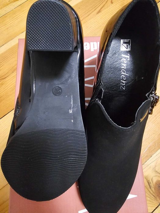 Обувки Tendenz, нови