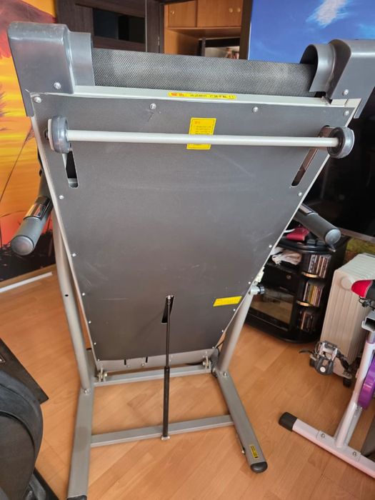 Продам беговую дорожку