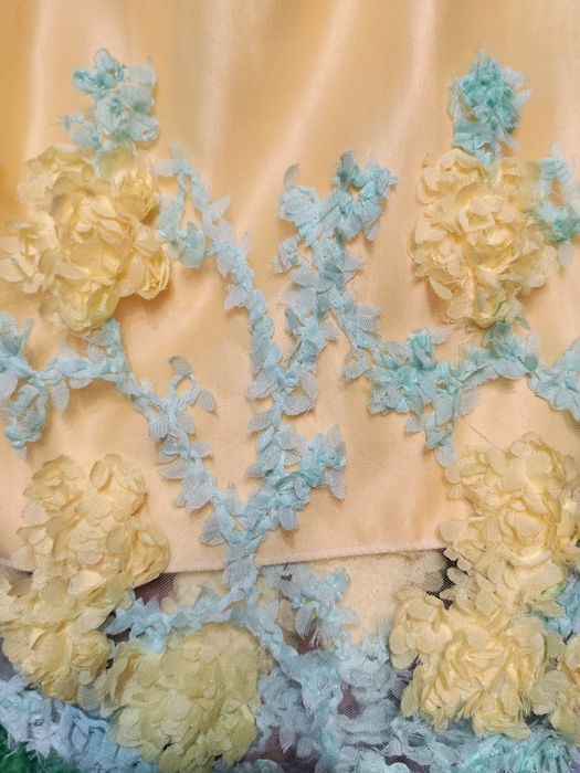 Продам детское платье